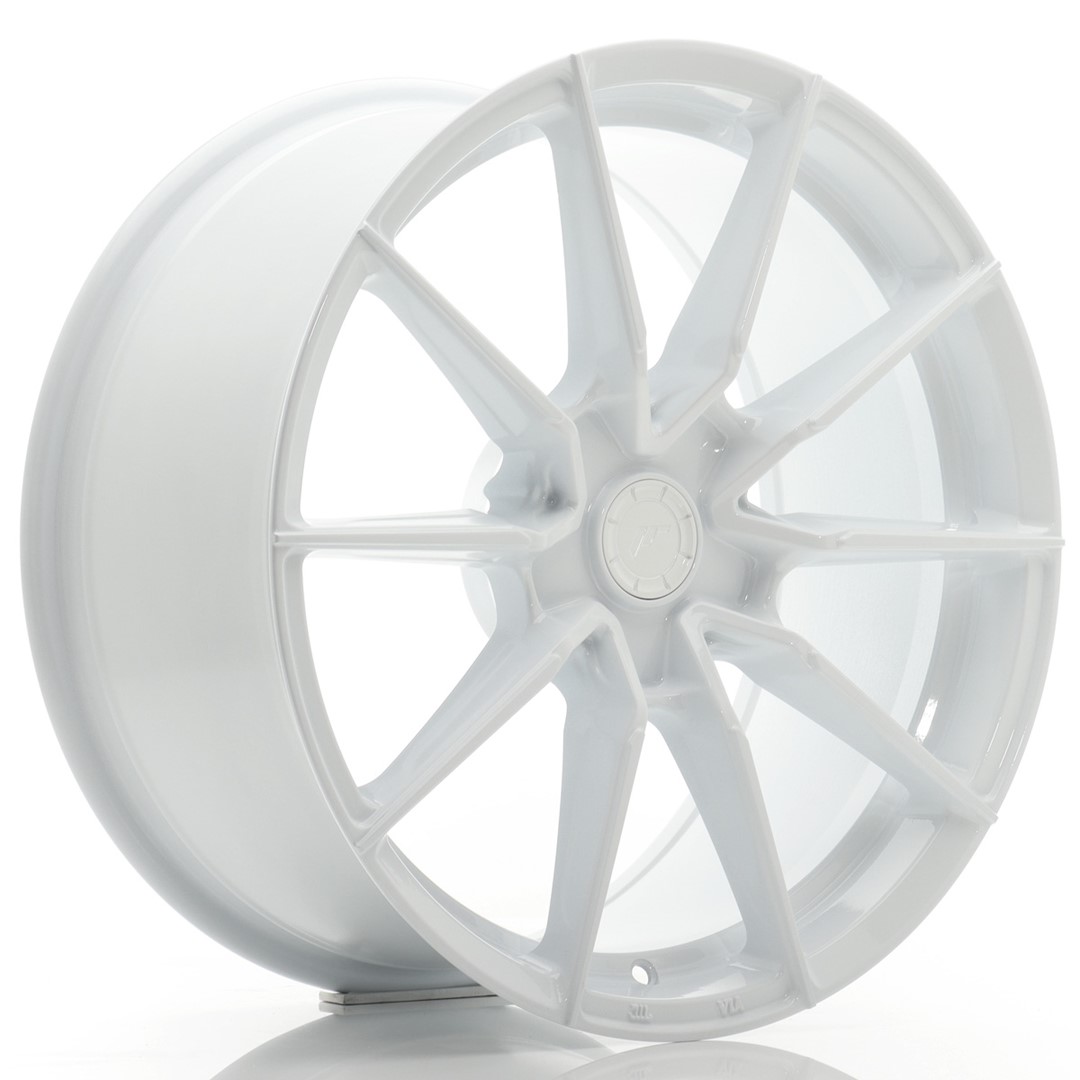 sl021880f15x2072w-1